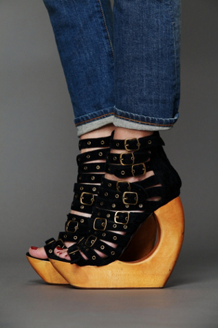 Rockley Cut Out Wedge