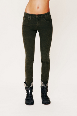 BLACK OLIVE
