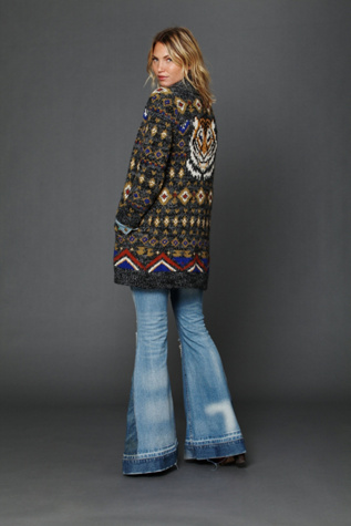 Mascot Cardigan