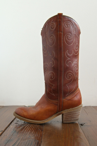 Free People Vintage Brown Leather Western Boots in vintage-shoes
