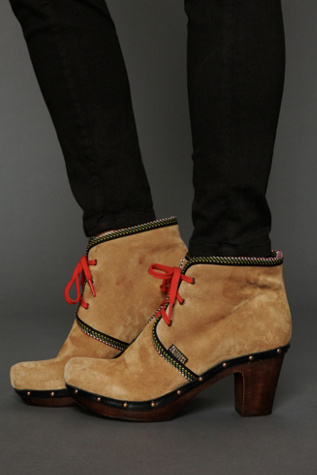 Penelope Chilvers Iglu Ankle Boot in Boots