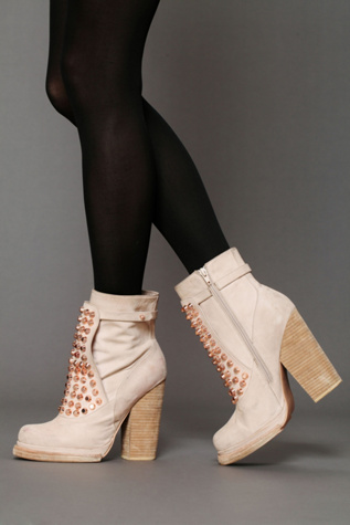 Scout Heeled Boot