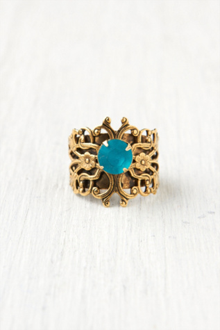 Filagree Cut Stone Ring
