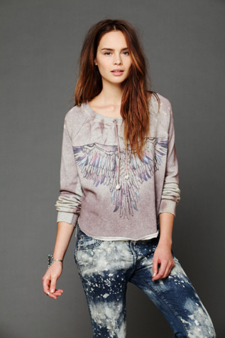 Graphic Pullover