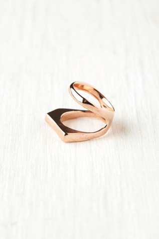 Linear Knuckle Ring