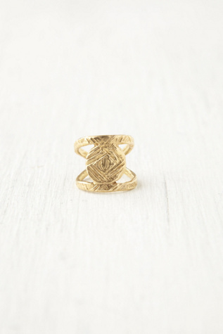Ojos Ring