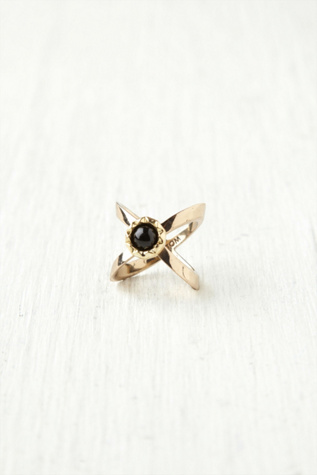Onyx Interlock Ring