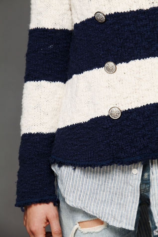 Navy/Cream