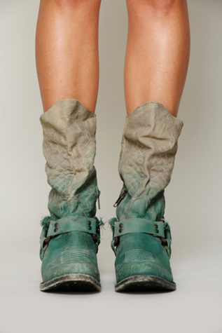 Dipped Phoenix Boot