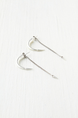 Tarabus Earring