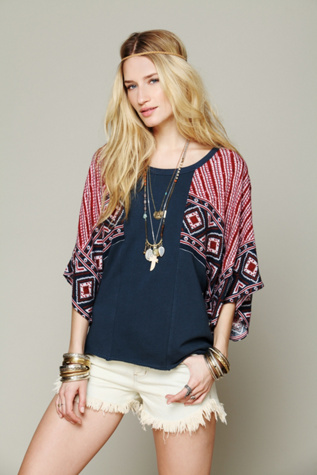 Festival Sleeved Pullover