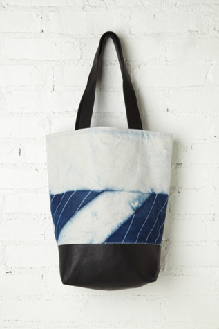 Job & Boss Bomaki Tote in tote-bags