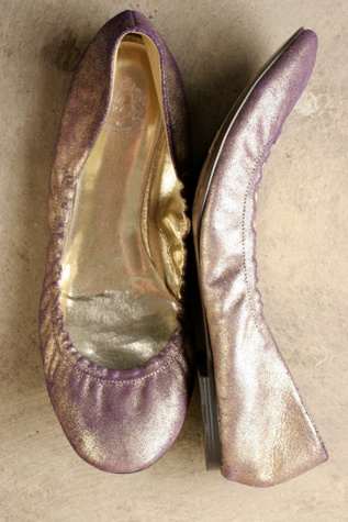Plum/Gold