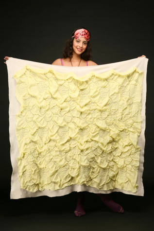 Pucker Petunia Throw