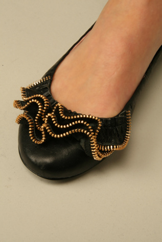 Black/Gold Zipper