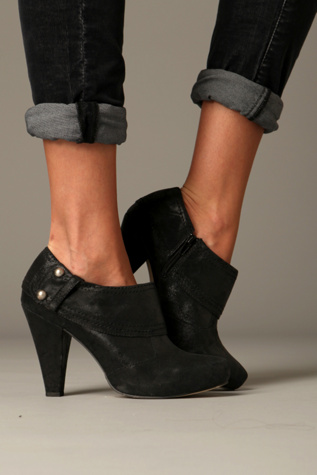 Rendezvous Ankle Bootie