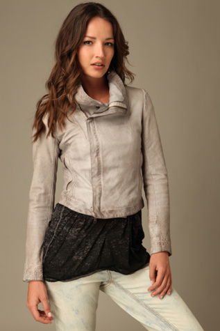 Ferro Light Grey